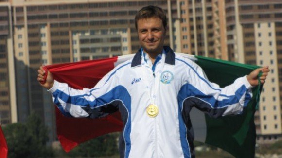 🇮🇹 Top of the Finswimmers: Simone Mallegni, Finswimmer Magazine - Finswimming News