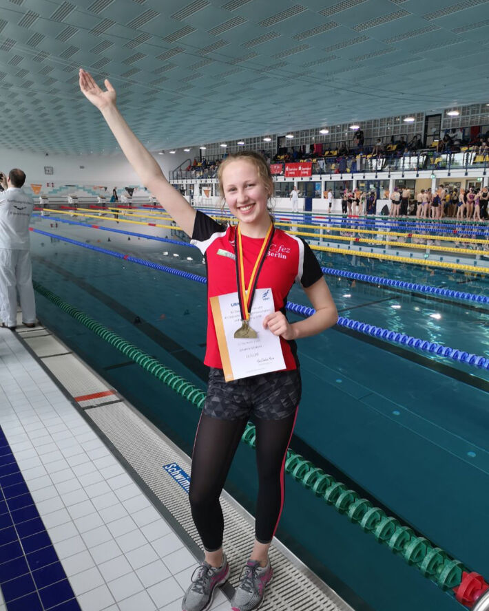 🇩🇪 New Junior World Record in 1500 SF Girls from Johanna Schikora from Germany, Finswimmer Magazine - Finswimming News