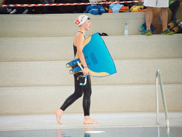 🇨🇭 Nina Angermayr, a Finswimmer from Swiss Alps, Finswimmer Magazine - Finswimming News